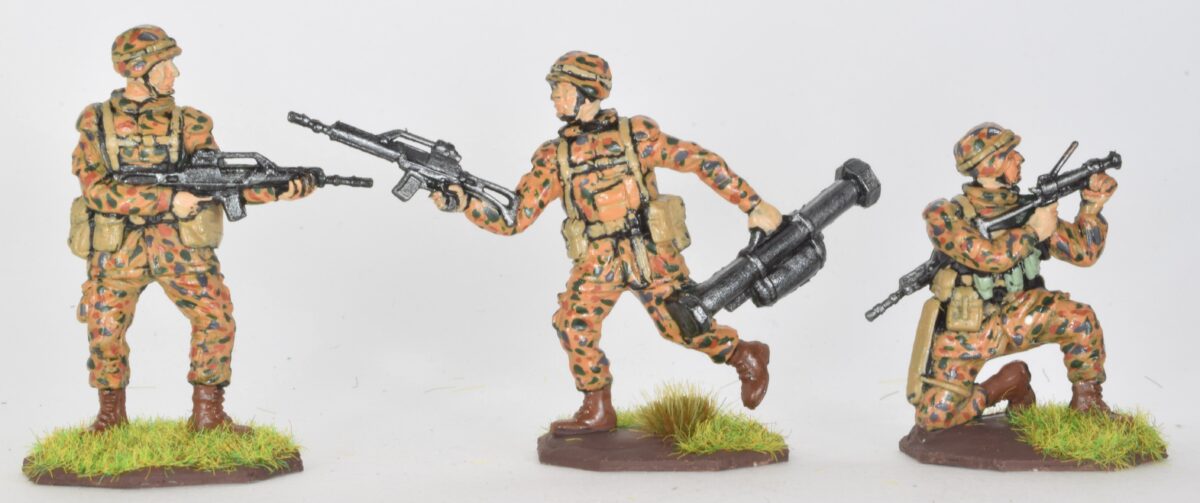 Revell figures of Panzergrenadiers